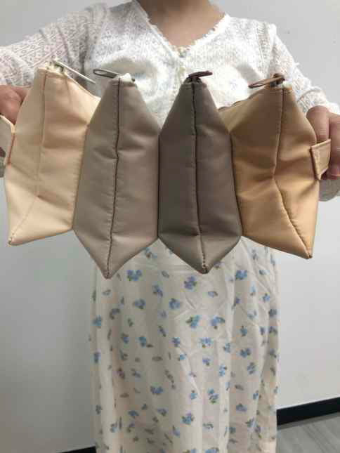 Expandable Travel Pouch - Quadruple Accordion