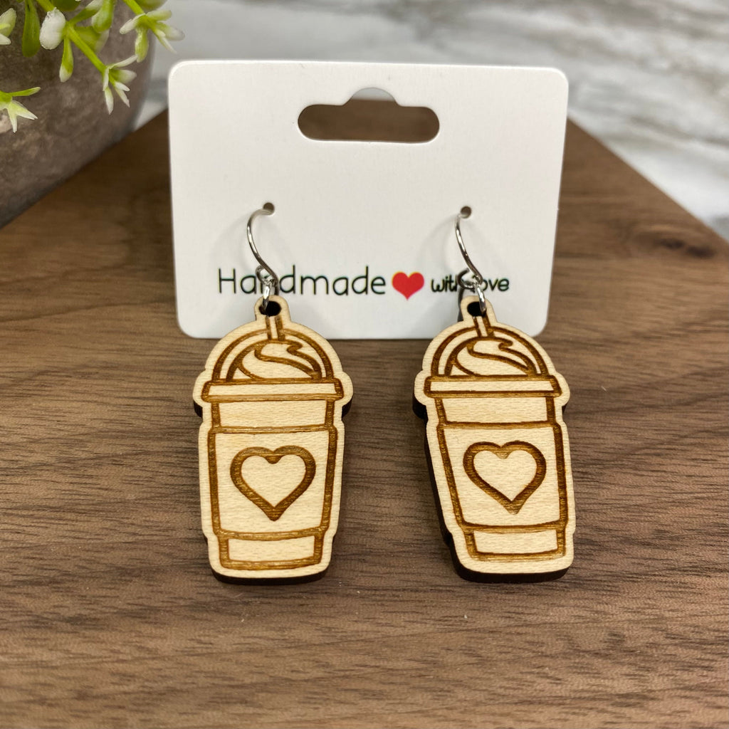 Wooden Dangle Earrings - Heart Frappe